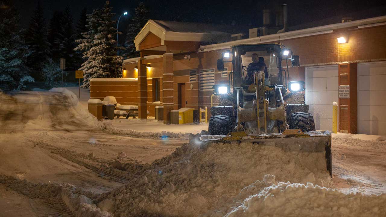 Edmonton Snow Removal Park Landscaping Ltd.